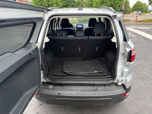 Used 2021 Ford EcoSport SE FWD image 6