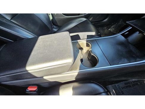 Used 2018 Tesla Model 3 Long Range image 30