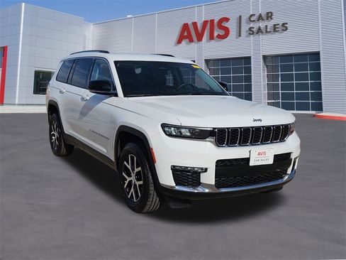 Used 2023 Jeep Grand Cherokee L Limited image 9