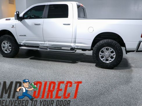 Used 2024 RAM 2500 Laramie AWD/4WD image 10
