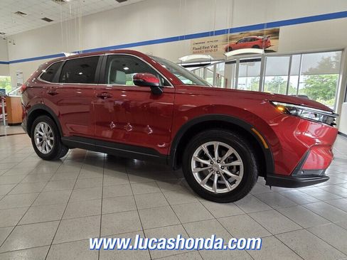 Used 2023 Honda CR-V EX-L image 3