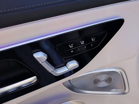 New 2026 Mercedes-Benz CLE 450 4MATIC Cabriolet image 13