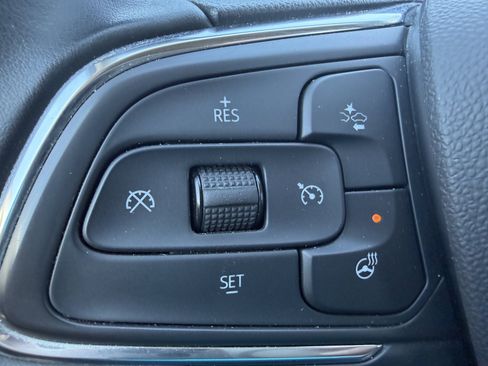 Used 2024 Buick Encore GX Preferred w/ Comfort Package FWD image 18