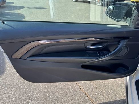 Used 2015 BMW M4 Coupe image 13