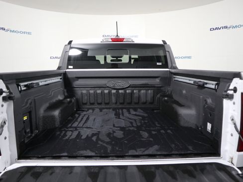 Used 2024 Ford Maverick Lariat w/ Black Appearance Package image 8