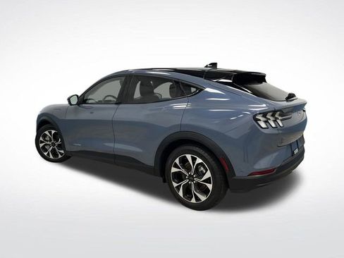 Used 2024 Ford Mustang Mach-E Select w/ Comfort Package Lite image 3