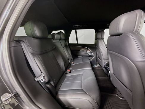 Used 2023 Land Rover Range Rover SE AWD/4WD image 29