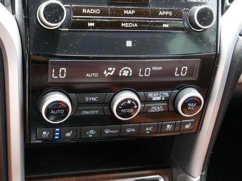 Used 2019 Subaru Ascent Touring w/ Popular Package #2A AWD/4WD image 23