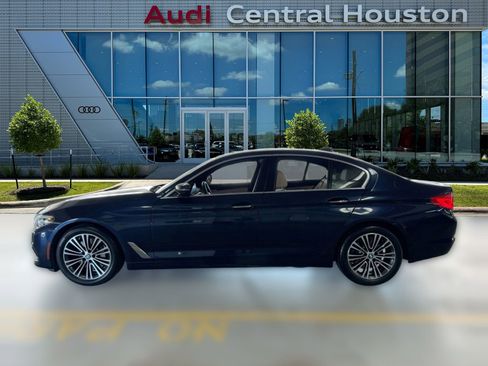Used 2018 BMW 530i image 2