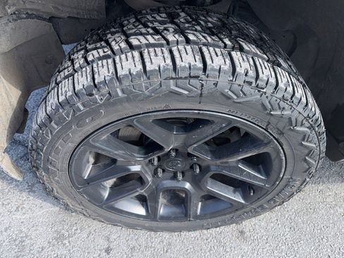 Used 2021 RAM 1500 Laramie image 2