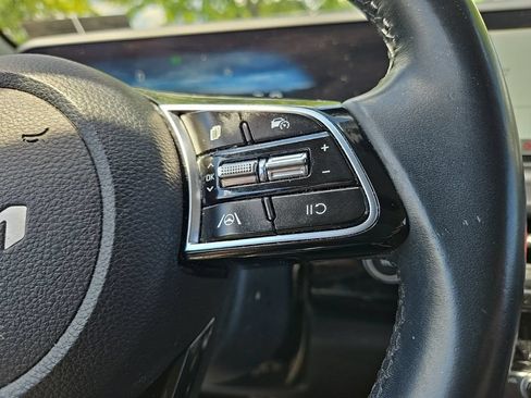 Used 2024 Kia Seltos S AWD/4WD image 15