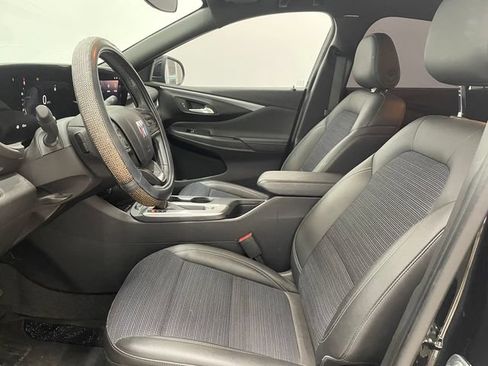 Used 2024 Buick Envista Preferred w/ Convenience I Package FWD image 19