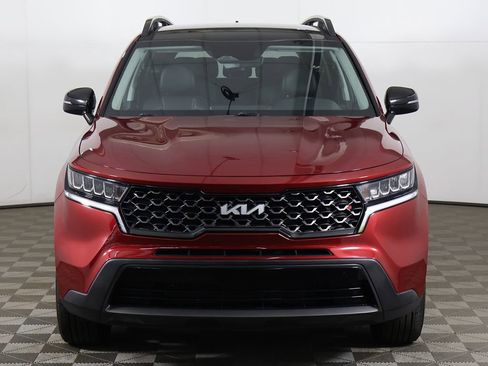 Used 2022 Kia Sorento S w/ Panoramic Sunroof Package AWD/4WD image 13