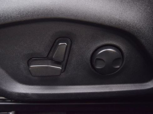 Used 2022 Jeep Compass Limited image 27