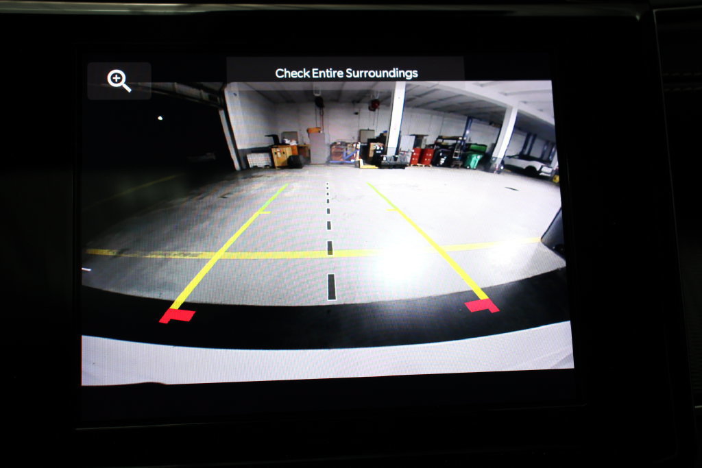 Used 2023 Jeep Grand Cherokee L Laredo RWD image 24