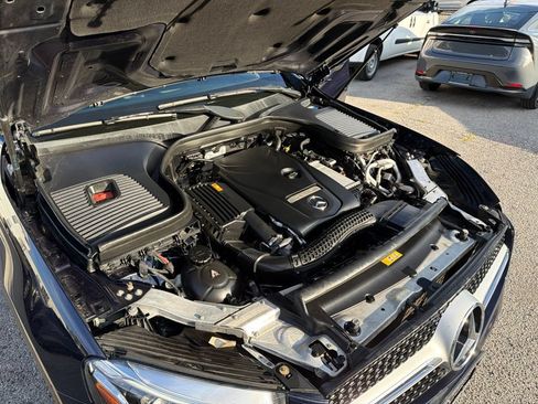 Used 2019 Mercedes-Benz GLC 300 4MATIC Coupe image 35