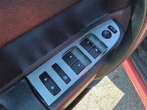 Used 2011 Chevrolet Silverado 1500 LT w/ Interior Plus Package image 19