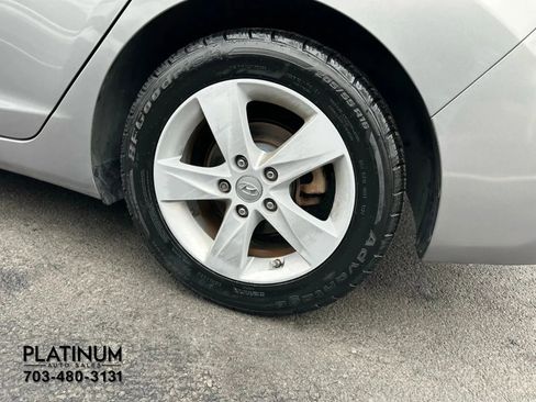 Used 2011 Hyundai Elantra GLS w/ Preferred Equipment Pkg 3 image 19