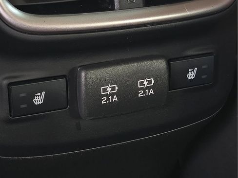 Used 2021 Subaru Outback Touring w/ Popular Package #2 AWD/4WD image 11