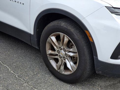 Used 2019 Chevrolet Blazer LT image 11