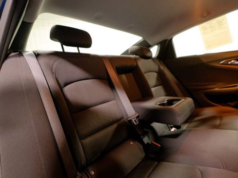 Used 2024 Chevrolet Malibu LT image 21