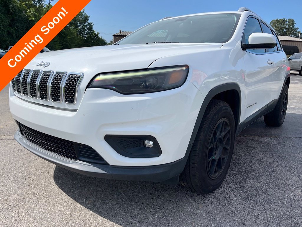 Used 2019 Jeep Cherokee Latitude w/ Popular Appearance Group AWD/4WD image 5