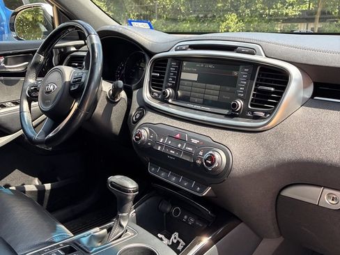 Used 2018 Kia Sorento SX AWD/4WD image 14
