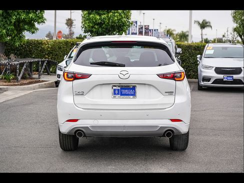 Used 2024 MAZDA CX-5 Signature AWD/4WD image 8