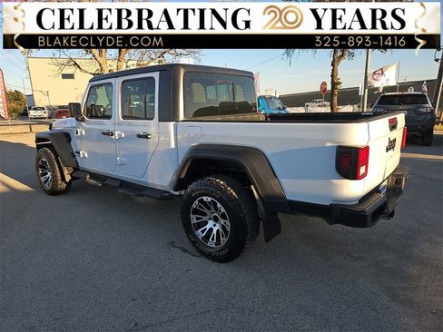 Used 2022 Jeep Gladiator Sport w/ Trailer Tow Package image 4