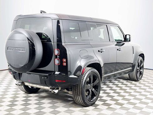 New 2026 Land Rover Defender 110 V8 AWD/4WD image 5