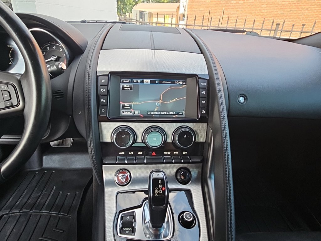 Used 2017 Jaguar F-TYPE Coupe RWD image 15