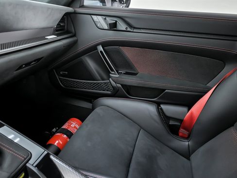 Used 2024 Porsche 911 GT3 RS image 43