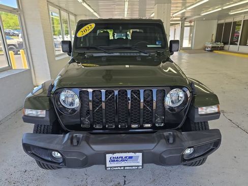 Used 2022 Jeep Gladiator Sport AWD/4WD image 8
