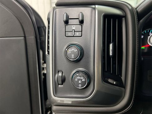 Used 2017 Chevrolet Silverado 1500 LTZ w/ Sport Package image 19