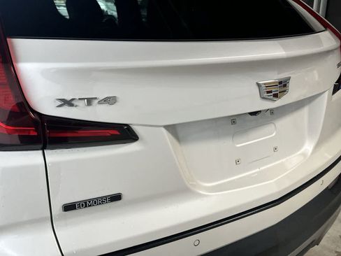 Used 2020 Cadillac XT4 Premium Luxury FWD image 10