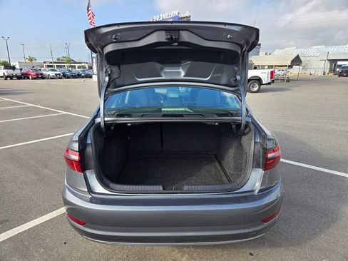 Used 2020 Volkswagen Jetta S w/ Driver Assistance Package FWD image 16