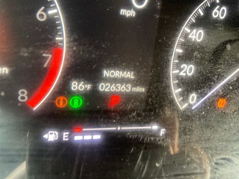 Used 2023 Honda Civic Sport image 20