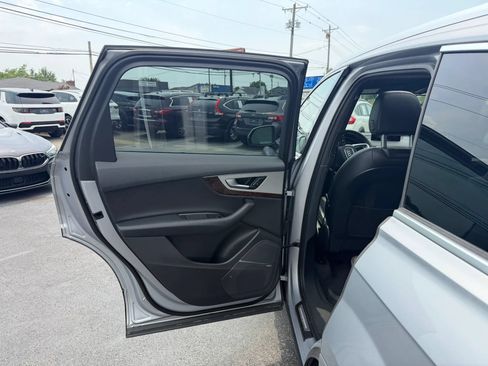 Used 2018 Audi Q7 2.0T Premium Plus w/ Premium Plus Package AWD/4WD image 38