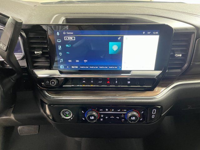 Used 2024 Chevrolet Silverado 1500 LT AWD/4WD image 16
