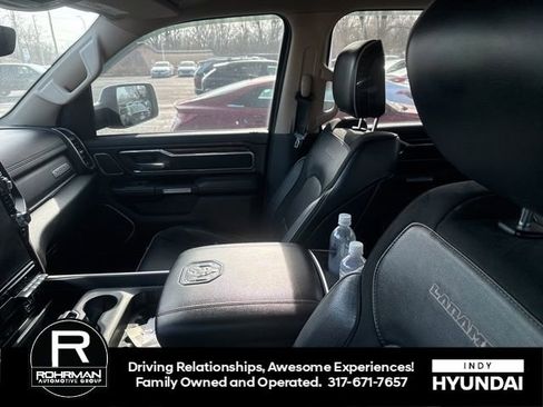 Used 2019 RAM 1500 Laramie image 11