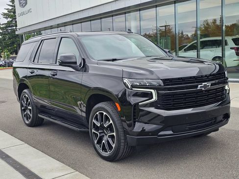 Used 2024 Chevrolet Tahoe RST w/ Luxury Package AWD/4WD image 7