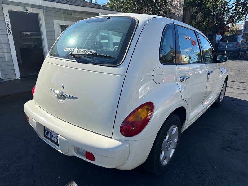 Used 2005 Chrysler PT Cruiser FWD image 5