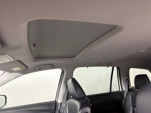 Used 2019 Honda Pilot EX-L image 11