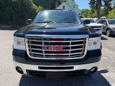 Used 2009 GMC Sierra 2500 SLE w/ Convenience Package AWD/4WD image 3