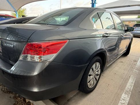 Used 2010 Honda Accord LX image 6