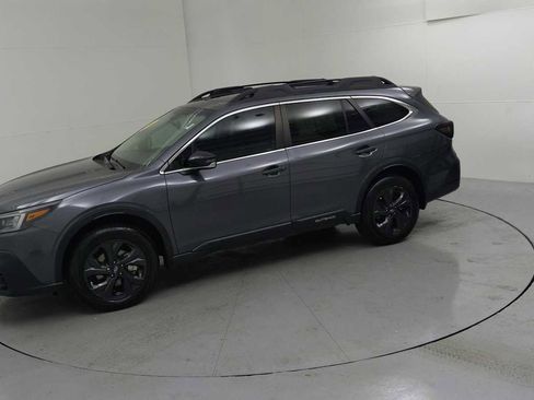Used 2022 Subaru Outback Onyx Edition XT AWD/4WD image 5