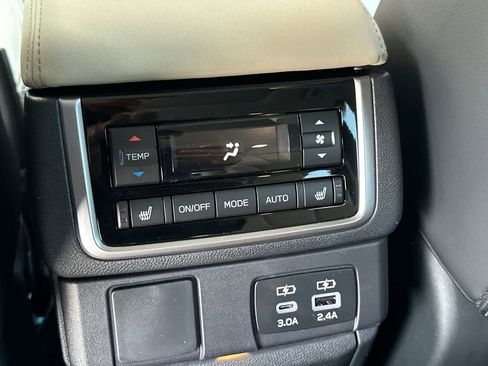 New 2026 Subaru Ascent Limited image 13