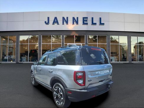 Used 2023 Ford Bronco Sport Outer Banks w/ Tech Package image 7