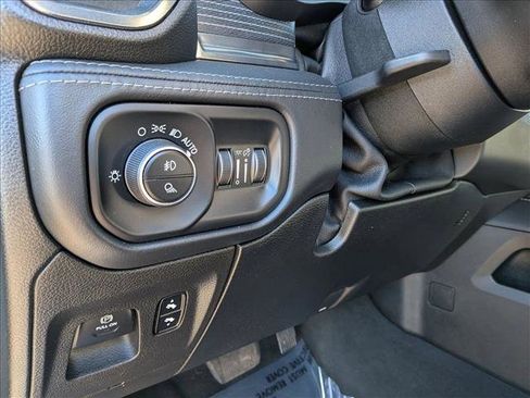 Used 2019 RAM 1500 Limited image 17