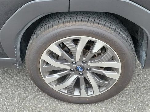 Used 2025 Subaru Forester Touring AWD/4WD image 30